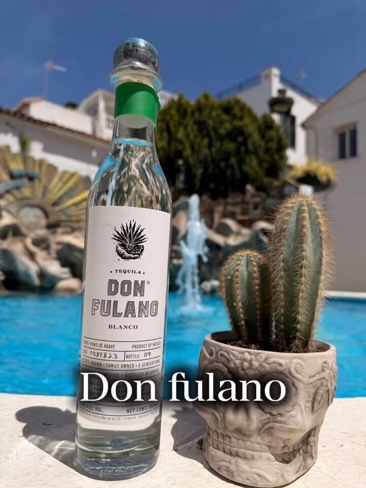 Instagram post from echalemanito. This post is in position 4.