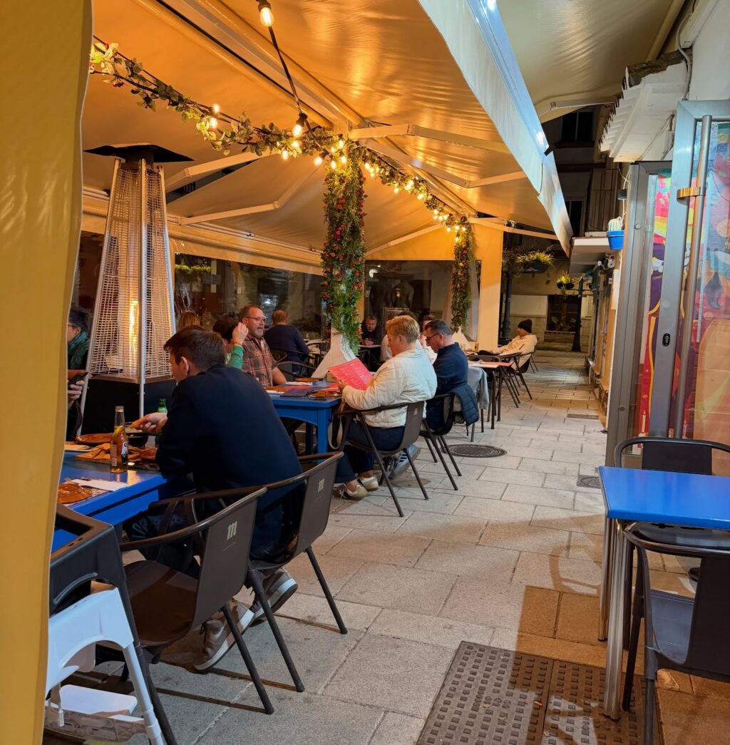 Instagram post from echalemanito. This post is in position 1.